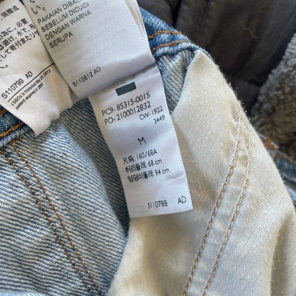 Levi’s light wash overalls - Medium, EUC - Picture 7 of 8